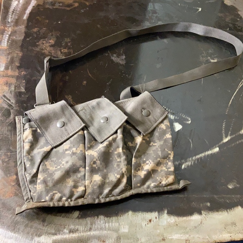 Bandoleer Ammunition Pouch